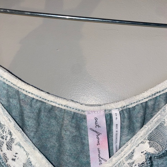 pajama set - Picture 4 of 9